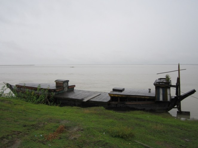 The Brahmaputra during monsoon in Matmora, Dhakukhana Sub-division, Lakhimpur District, Assam.  Photo – Parag Jyoti Saikia, SANDRP