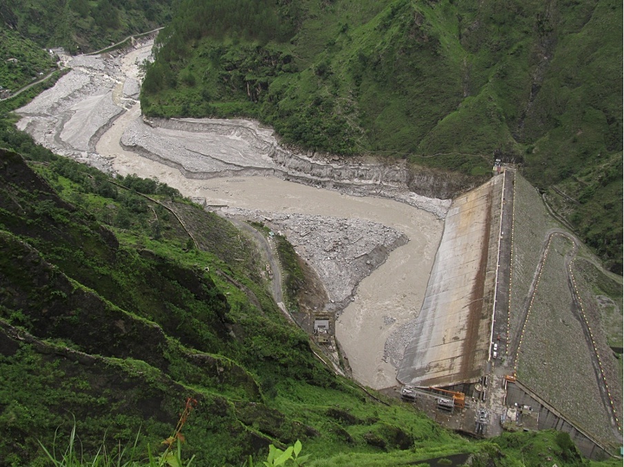 The Dhauliganga Hydro-power dam, after being flushed of bed-load sediment Source: Author