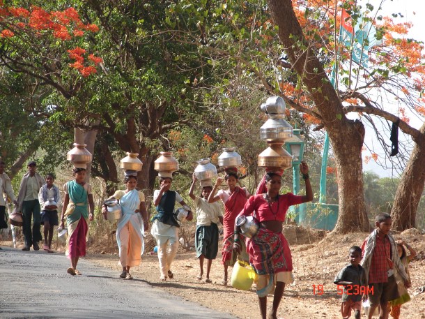 Women fetching water from far off sources even as Middle Vaitarna is close by. Photo: Parineeta Dandekar