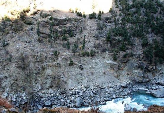 Right Bank slide for Kiru Project about 16 km downstream of Gulab Gargh