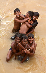 Children and Godavari Photo with thanks from: https://www.flickr.com/photos/32835899@N07/3855165595