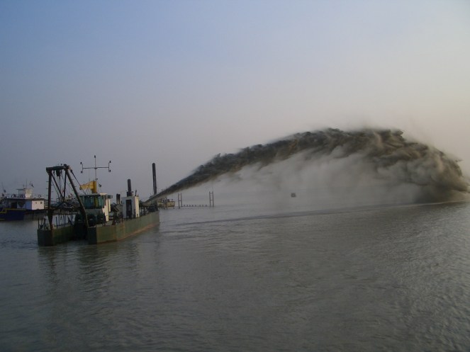 Dredging the National Waterway I Photo: WRIS