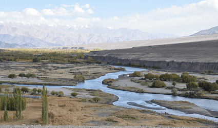 Leh_Indus river