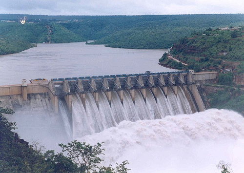 Srisailam Dam on Krishna River (Source: Wikipedia)