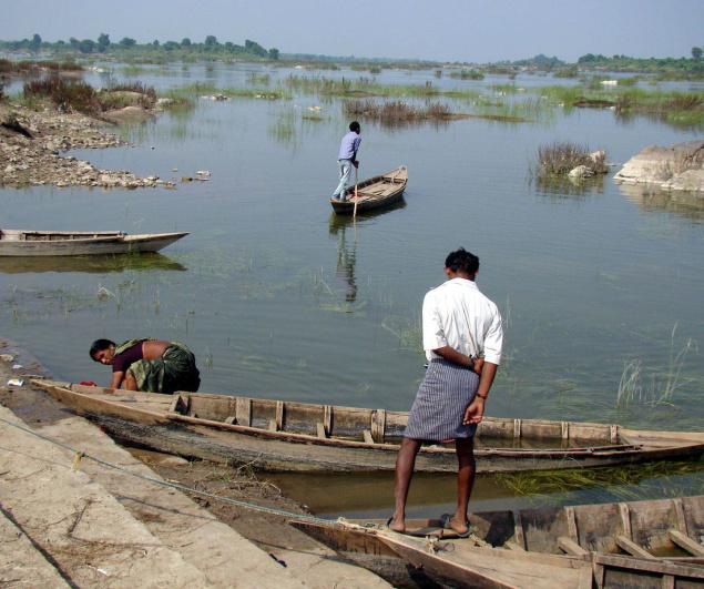 Fisherfolk at the Dam Site in Tummidi Hatti