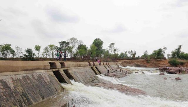 barighat-incessant-barighat-plenty-district-administration-tikamgarh_a4b75470-4679-11e6-b0f4-7520104944f6