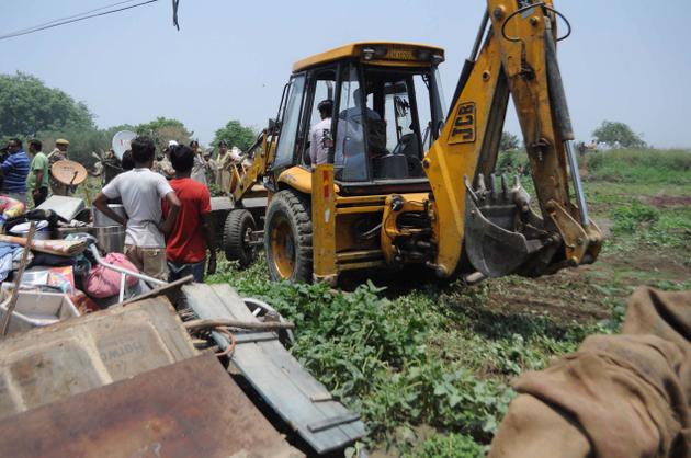 yamunakhader_5_2484912g