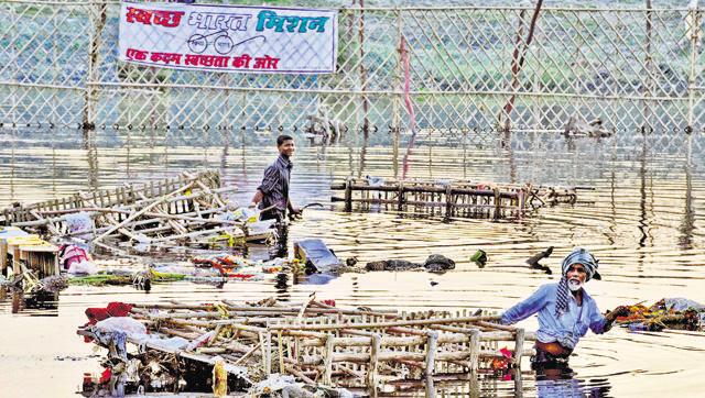 yamuna-polloution_b01eaefc-9125-11e6-957d-83f787ac5cdf