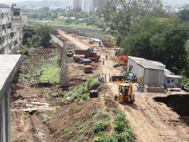 Construction of Vitthalvadi riverbed road (Photo: DNA)