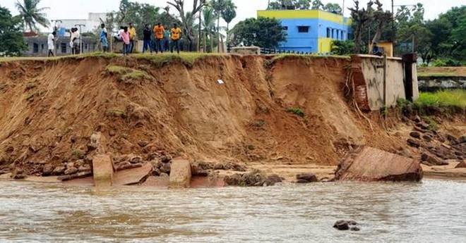 16JUNECHLAX01CHGQB46D9UA3jpgjpg