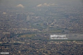 Tamagawa running thru Tokyo