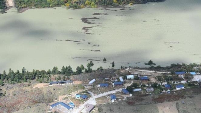 This Oct 18, 2018 photo shows an aerial view of the Yarlung Tsangpo River in southwest China's Tibet autonomous region. (PU BUZAXI : XINHUA)