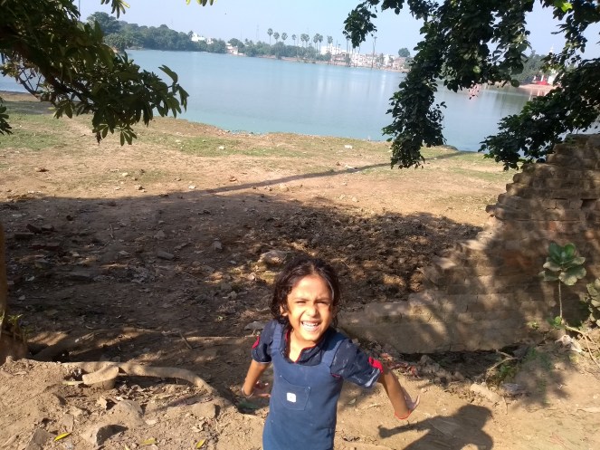 Bharavan Talaab (TMBU) and the happiness of seeing a pond, picture taken by the author in November, 2019